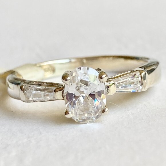 Vintage Sterling Silver Engagement Ring Size 6 7 Cubic Zirconia Solitaire 925 - Picture 1 of 11